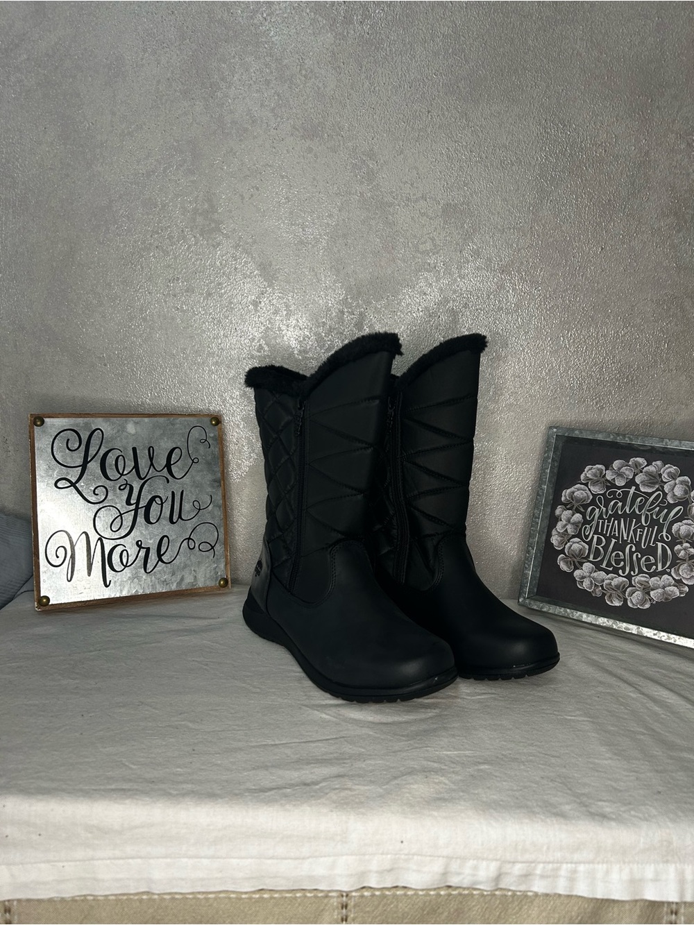 Totes Black Quilted Winter Rain Boots with Faux Fur Collar
